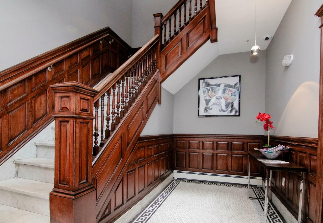 A Stylish Stay W/ A Queen Bed, Heated Floors.. #36 Brookline Exteriör bild